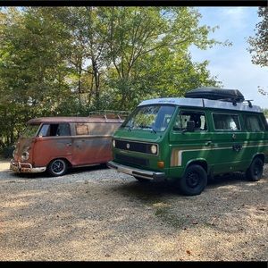 Meet your Posher, Jeffery